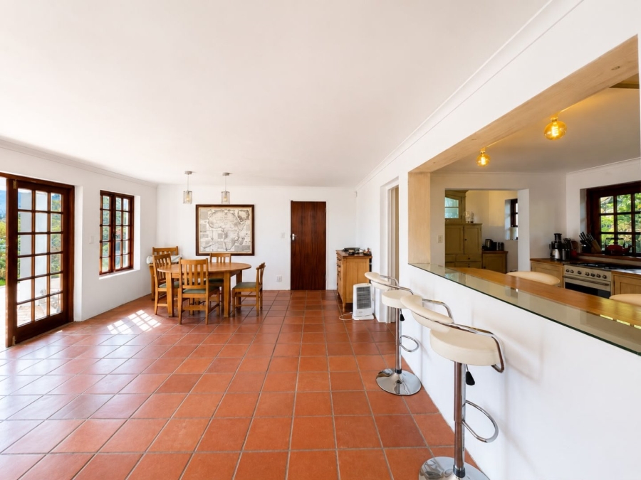 To Let 2 Bedroom Property for Rent in Crofters Valley Western Cape